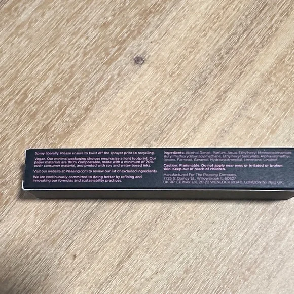 Pleasing Closeness Eau de Parfum Spray - Picture 2 of 3